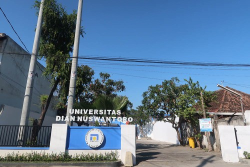 Dian Nuswantoro University Kediri, University | We provide Indonesia infrastructure map on various property sectors and data. Access property listings, infrastructure developments, news, and valuable transaction data for informed decisions.