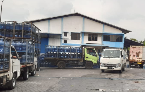 Warehouse CV. Welong Jaya, Warehouse, Welong Jaya | We provide Indonesia infrastructure map on various property sectors and data. Access property listings, infrastructure developments, news, and valuable transaction data for informed decisions.