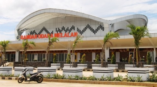 West Kutai Melalan Airport, Airport, Government | We provide Indonesia infrastructure map on various property sectors and data. Access property listings, infrastructure developments, news, and valuable transaction data for informed decisions.