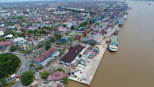 Port of Dwikora, Seaport, Pelabuhan Indonesia II | We provide Indonesia infrastructure map on various property sectors and data. Access property listings, infrastructure developments, news, and valuable transaction data for informed decisions.