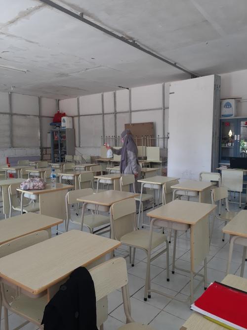 Al-Muttaqin Islamic Integrated Elementary School, Private School | We provide Indonesia infrastructure map on various property sectors and data. Access property listings, infrastructure developments, news, and valuable transaction data for informed decisions.