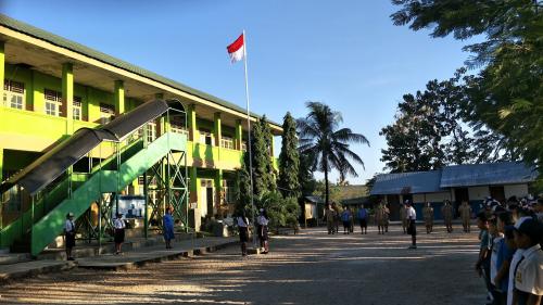 St. Familia Catholic Junior High School, Private School | We provide Indonesia infrastructure map on various property sectors and data. Access property listings, infrastructure developments, news, and valuable transaction data for informed decisions.