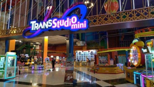 TransMart Carrefour Kupang, Strata Retail, Trans Retail Indonesia | We provide Indonesia infrastructure map on various property sectors and data. Access property listings, infrastructure developments, news, and valuable transaction data for informed decisions.