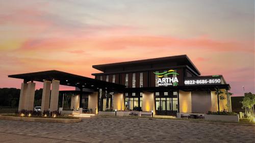 AIH Business Complex, Warehouse, Artha Graha Network | We provide Indonesia infrastructure map on various property sectors and data. Access property listings, infrastructure developments, news, and valuable transaction data for informed decisions.