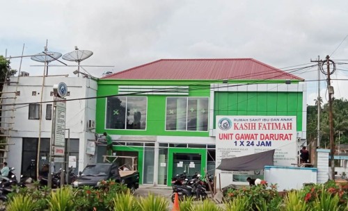 Mother and Child Hospital Fatimah Kotamobagu, Hospital | We provide Indonesia infrastructure map on various property sectors and data. Access property listings, infrastructure developments, news, and valuable transaction data for informed decisions.