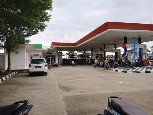 SPBU Pertamina 34.157.14, Gas Station | We provide Indonesia infrastructure map on various property sectors and data. Access property listings, infrastructure developments, news, and valuable transaction data for informed decisions.