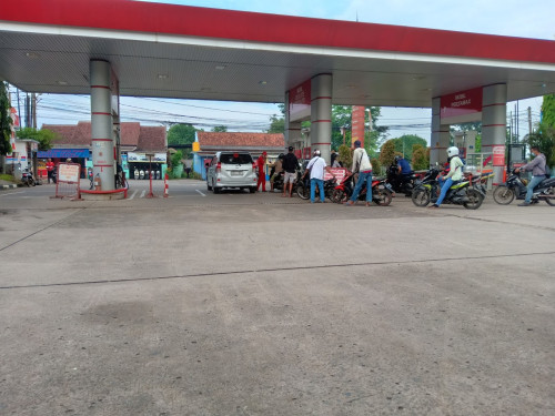 SPBU Pertamina 34.157.09, Gas Station | We provide Indonesia infrastructure map on various property sectors and data. Access property listings, infrastructure developments, news, and valuable transaction data for informed decisions.