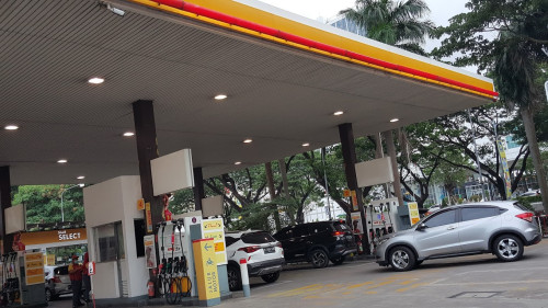 SPBU Shell Lippo Karawaci, Gas Station | We provide Indonesia infrastructure map on various property sectors and data. Access property listings, infrastructure developments, news, and valuable transaction data for informed decisions.