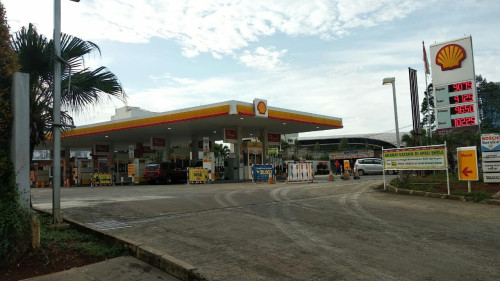 SPBU Shell BSD 4, Gas Station | We provide Indonesia infrastructure map on various property sectors and data. Access property listings, infrastructure developments, news, and valuable transaction data for informed decisions.