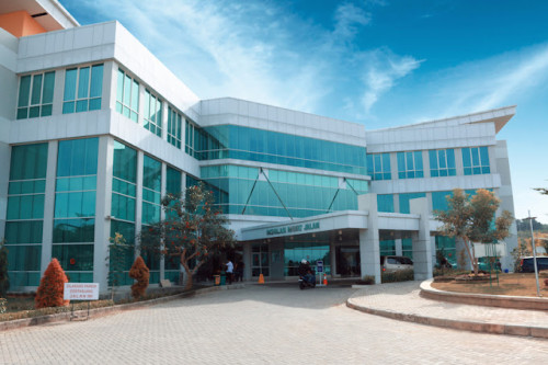 Aji Muhammad Parikesit Regional General Hospital, Hospital | We provide Indonesia infrastructure map on various property sectors and data. Access property listings, infrastructure developments, news, and valuable transaction data for informed decisions.