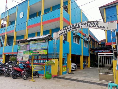 Bhakti Joa Lonan Junior High School, Private School | We provide Indonesia infrastructure map on various property sectors and data. Access property listings, infrastructure developments, news, and valuable transaction data for informed decisions.