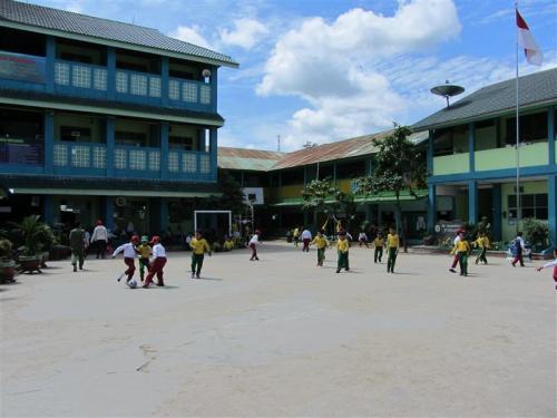 Muhammadiyah 1 Tenggarong Elementary School, Private School | We provide Indonesia infrastructure map on various property sectors and data. Access property listings, infrastructure developments, news, and valuable transaction data for informed decisions.