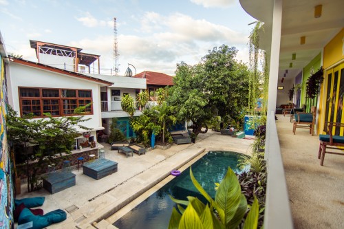 Completed hotel, Dragon Dive Komodo Hotel & PADI 5 | We provide Indonesia infrastructure map on various property sectors and data. Access property listings, infrastructure developments, news, and valuable transaction data for informed decisions.