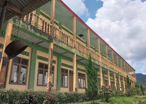 ST Klaus Werang Catholic Senior High School Werang, Private School | We provide Indonesia infrastructure map on various property sectors and data. Access property listings, infrastructure developments, news, and valuable transaction data for informed decisions.
