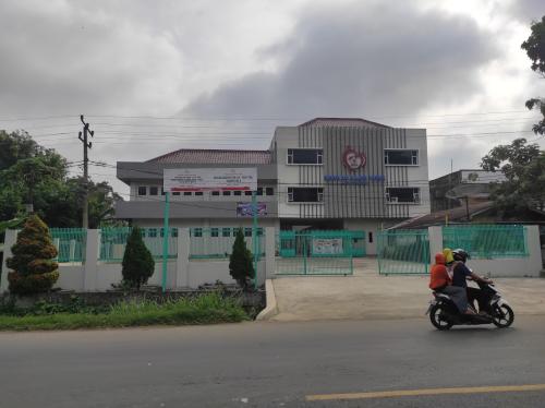 Kasih Yobel Christian Elementary School, Private School | We provide Indonesia infrastructure map on various property sectors and data. Access property listings, infrastructure developments, news, and valuable transaction data for informed decisions.