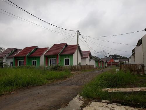 Green Garden 3, residential commercial for lease sale, dijual disewakan, SILAMPARI | We provide Indonesia infrastructure map on various property sectors and data. Access property listings, infrastructure developments, news, and valuable transaction data for informed decisions.