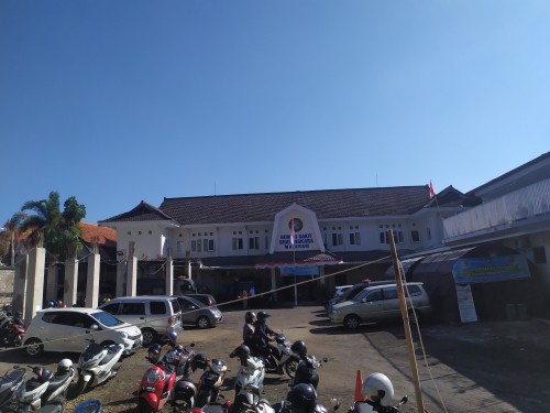 Bhayangkara Mataram Hospital, Hospital | We provide Indonesia infrastructure map on various property sectors and data. Access property listings, infrastructure developments, news, and valuable transaction data for informed decisions.