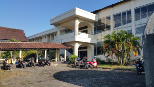 Siti Hajar Islamic Hospital, Hospital | We provide Indonesia infrastructure map on various property sectors and data. Access property listings, infrastructure developments, news, and valuable transaction data for informed decisions.