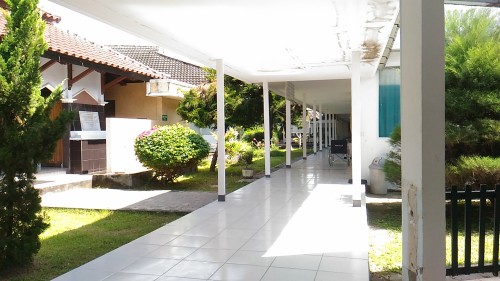 Siti Hajar Islamic Hospital, Hospital | We provide Indonesia infrastructure map on various property sectors and data. Access property listings, infrastructure developments, news, and valuable transaction data for informed decisions.
