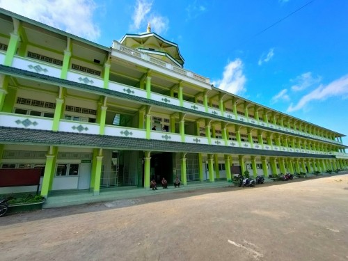 Hamzanwadi Institute of Islamic Religion East Lombok, University | We provide Indonesia infrastructure map on various property sectors and data. Access property listings, infrastructure developments, news, and valuable transaction data for informed decisions.