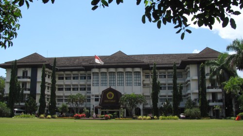 Mataram University, University | We provide Indonesia infrastructure map on various property sectors and data. Access property listings, infrastructure developments, news, and valuable transaction data for informed decisions.