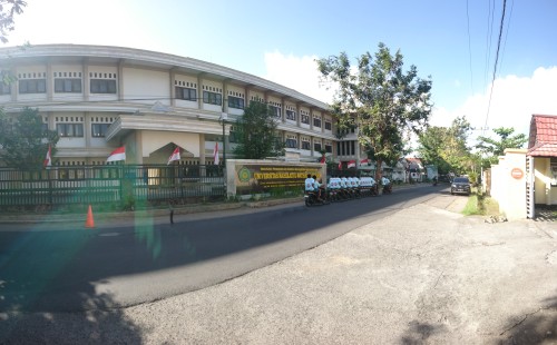 Nahdlatul Wathan Mataram University, University | We provide Indonesia infrastructure map on various property sectors and data. Access property listings, infrastructure developments, news, and valuable transaction data for informed decisions.