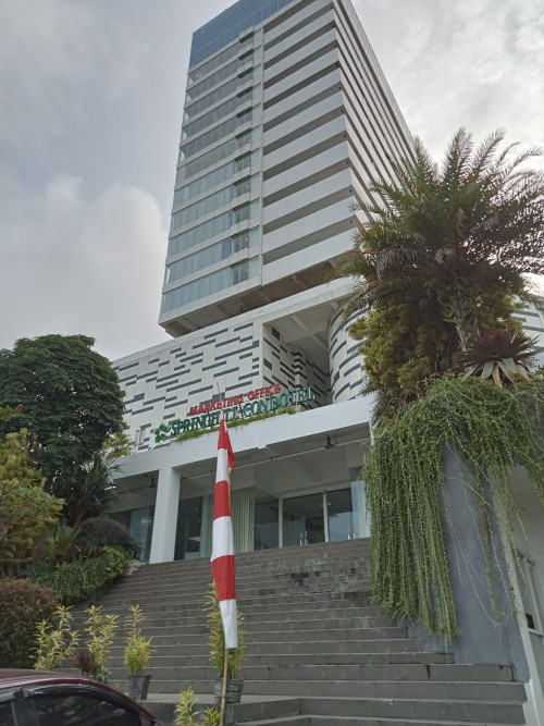 Under Construction apartment sale lease, jual sewa apartemen, SpringHill Group | We provide Indonesia infrastructure map on various property sectors and data. Access property listings, infrastructure developments, news, and valuable transaction data for informed decisions.