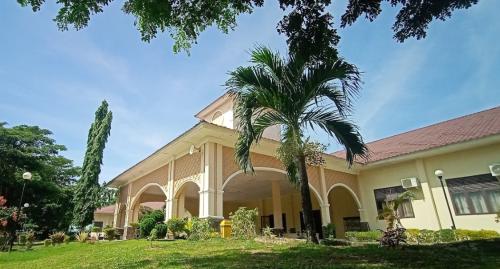 Sukma Bangsa Senior High School, Private School | We provide Indonesia infrastructure map on various property sectors and data. Access property listings, infrastructure developments, news, and valuable transaction data for informed decisions.
