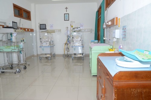 Santa Clara Hospital, Hospital | We provide Indonesia infrastructure map on various property sectors and data. Access property listings, infrastructure developments, news, and valuable transaction data for informed decisions.