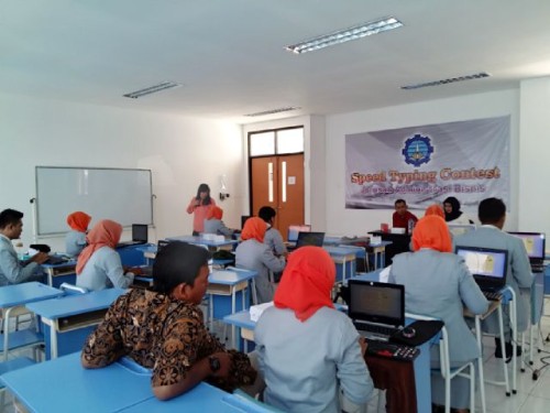 Madiun State Polytechnic, University | We provide Indonesia infrastructure map on various property sectors and data. Access property listings, infrastructure developments, news, and valuable transaction data for informed decisions.