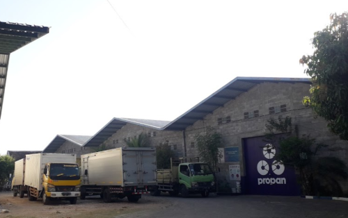 Setia Budi Madiun Warehouse Complex, Warehouse | We provide Indonesia infrastructure map on various property sectors and data. Access property listings, infrastructure developments, news, and valuable transaction data for informed decisions.