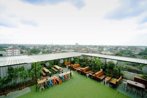 Completed hotel | We provide Indonesia infrastructure map on various property sectors and data. Access property listings, infrastructure developments, news, and valuable transaction data for informed decisions.