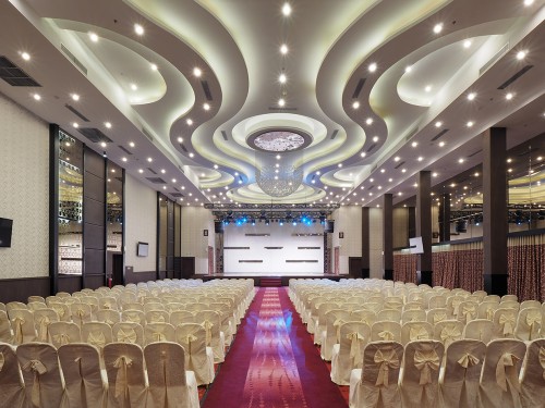 Completed hotel, Lyly Zainab | We provide Indonesia infrastructure map on various property sectors and data. Access property listings, infrastructure developments, news, and valuable transaction data for informed decisions.