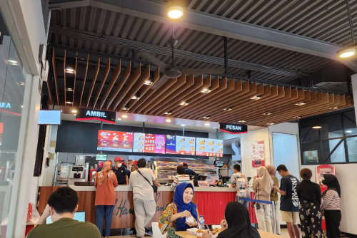 KFC Titi Kuning Medan, Stand Alone Retail | We provide Indonesia infrastructure map on various property sectors and data. Access property listings, infrastructure developments, news, and valuable transaction data for informed decisions.