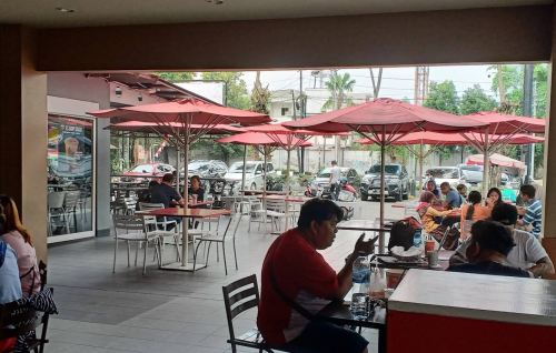 KFC Walikota Medan, Stand Alone Retail | We provide Indonesia infrastructure map on various property sectors and data. Access property listings, infrastructure developments, news, and valuable transaction data for informed decisions.