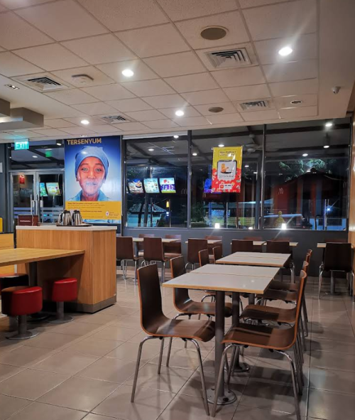 McDonald's SM Raja Medan, Stand Alone Retail | We provide Indonesia infrastructure map on various property sectors and data. Access property listings, infrastructure developments, news, and valuable transaction data for informed decisions.