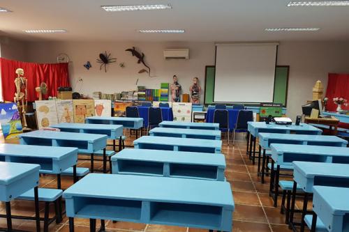 Sutomo 1 Primary School, Private School | We provide Indonesia infrastructure map on various property sectors and data. Access property listings, infrastructure developments, news, and valuable transaction data for informed decisions.