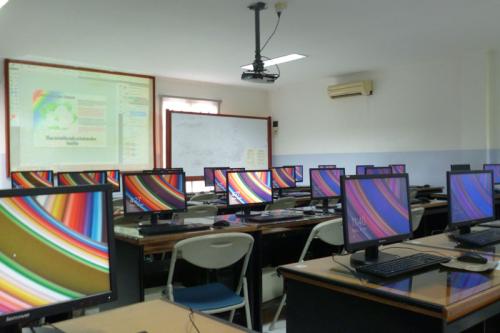 Sutomo 1 Senior High School, Private School | We provide Indonesia infrastructure map on various property sectors and data. Access property listings, infrastructure developments, news, and valuable transaction data for informed decisions.