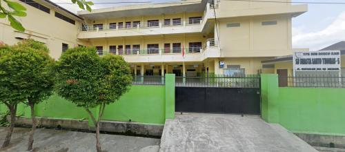 Santo Thomas 5 Primary School, Private School | We provide Indonesia infrastructure map on various property sectors and data. Access property listings, infrastructure developments, news, and valuable transaction data for informed decisions.