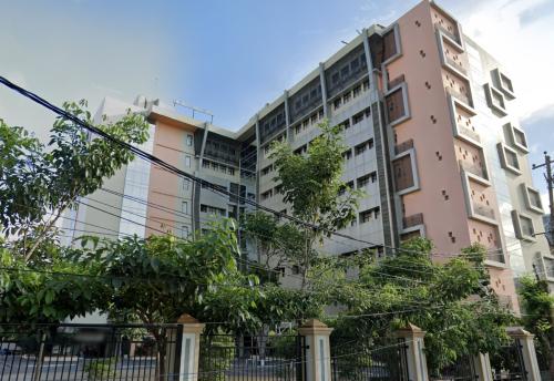 Santo Thomas 1 Junior High School, Private School | We provide Indonesia infrastructure map on various property sectors and data. Access property listings, infrastructure developments, news, and valuable transaction data for informed decisions.