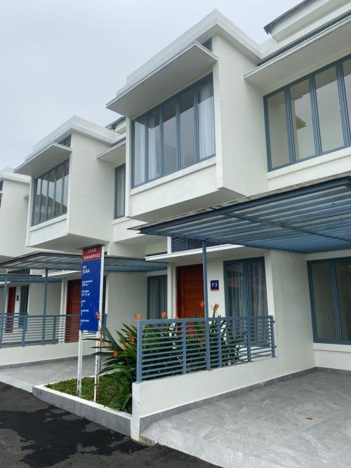 Johor Summerville, residential commercial for lease sale, dijual disewakan, PT Adda Rahmi Jaya | We provide Indonesia infrastructure map on various property sectors and data. Access property listings, infrastructure developments, news, and valuable transaction data for informed decisions.