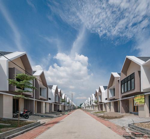 Mayfair Residence, residential commercial for lease sale, dijual disewakan, Wiraland Property Group | We provide Indonesia infrastructure map on various property sectors and data. Access property listings, infrastructure developments, news, and valuable transaction data for informed decisions.