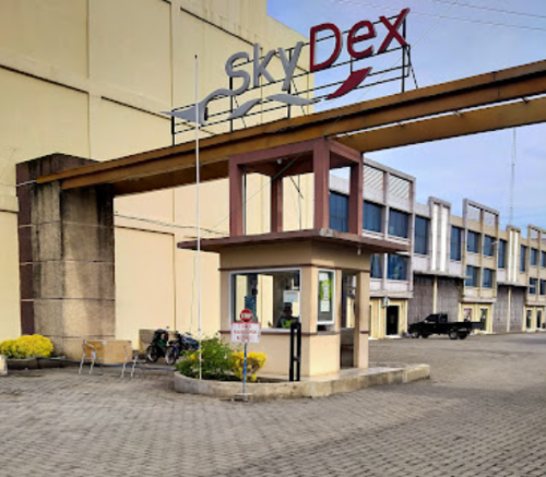 Skydex Business Hub Warehouse Complex berlokasi di Jl. Tj. Morawa, Kecamatan Medan Kota, Kota Medan, Provinsi Sumatera Utara.

Skydex Business Hub Warehouse C...