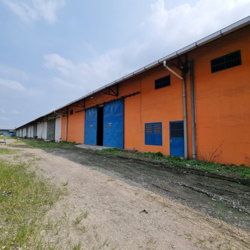 Bulog Warehouse Panjang berlokasi di Jl. Budi Kemasyarakatan, Kecamatan Medan Timur, Kota Medan, Provinsi Sumatera Utara. Warehouse ini dikembangkan oleh Perusa...