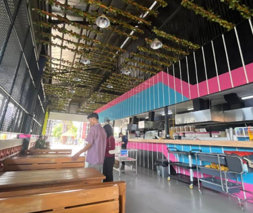 Mie Gacoan Metro Lampung, Stand Alone Retail | We provide Indonesia infrastructure map on various property sectors and data. Access property listings, infrastructure developments, news, and valuable transaction data for informed decisions.