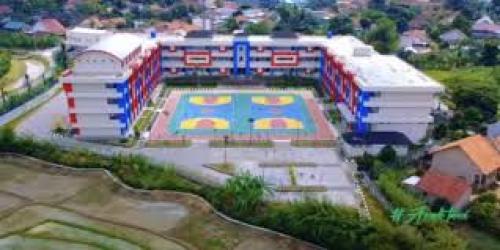 Yos Sudarso Junior Senior School, Private School | We provide Indonesia infrastructure map on various property sectors and data. Access property listings, infrastructure developments, news, and valuable transaction data for informed decisions.