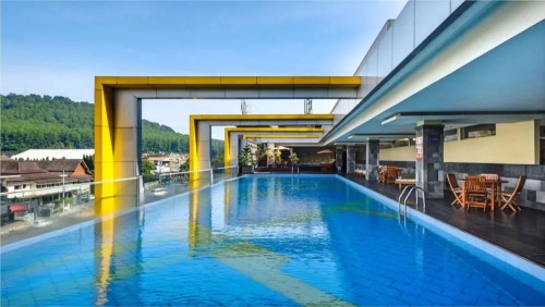 Completed hotel, Mekar Armada Jaya | We provide Indonesia infrastructure map on various property sectors and data. Access property listings, infrastructure developments, news, and valuable transaction data for informed decisions.