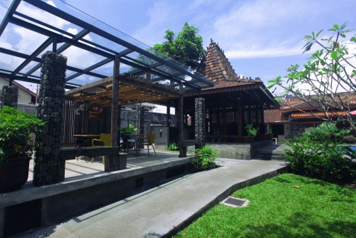 Completed hotel | We provide Indonesia infrastructure map on various property sectors and data. Access property listings, infrastructure developments, news, and valuable transaction data for informed decisions.
