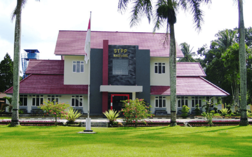 Magelang Agricultural Extension College, University | We provide Indonesia infrastructure map on various property sectors and data. Access property listings, infrastructure developments, news, and valuable transaction data for informed decisions.