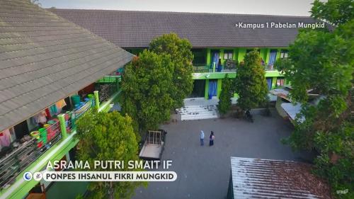 Ihsanul Fikri Mungkid Integrated Islamic Senior High School, Private School | We provide Indonesia infrastructure map on various property sectors and data. Access property listings, infrastructure developments, news, and valuable transaction data for informed decisions.